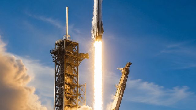 SpaceX Secures $25 Billion in Debt Amid IPO Buzz: What It Means for Investors | hujan toto 78, hk si