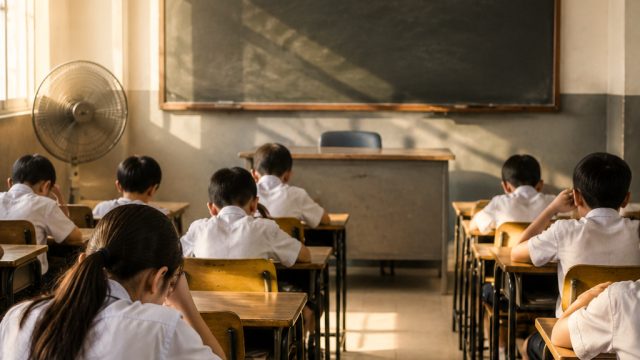 Balancing Education and Safety: The Debate on School Closures Amid Heat Waves | legitimate online ca
