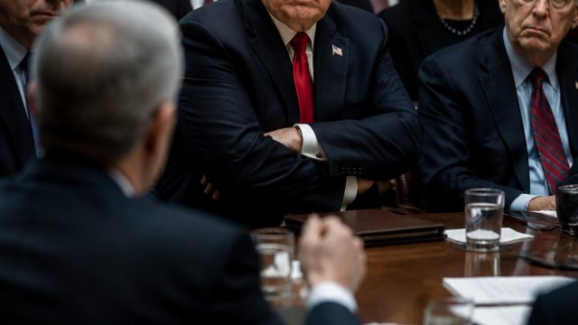 Intense Senate Meeting with Trump Highlights Political Divisions | daftar okto88, iibox99