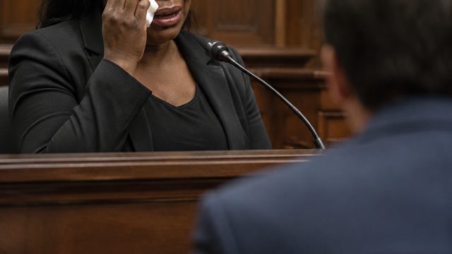 Emotional Testimony Reveals Lasting Impact of Dog Attack on Chris Brown's Housekeeper | vivo s1 pro 