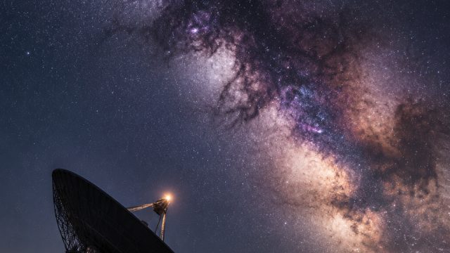 New Insights into Our Galaxy: The Milky Way's Star-Studded Heart Revealed | situs judi online kiu ki